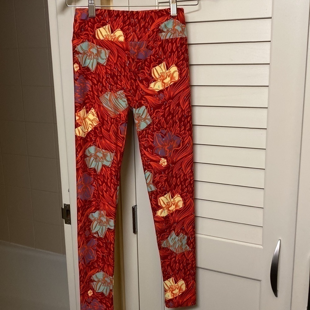 OS LulaRoe “Butter Soft” Orchid Leggings